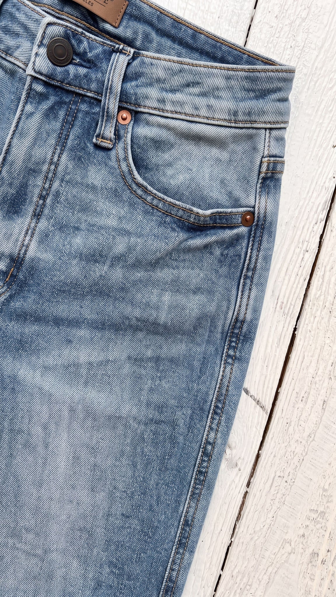 Judy Blue High Waisted T.C. Slim Straight Jeans — Front pocket detail