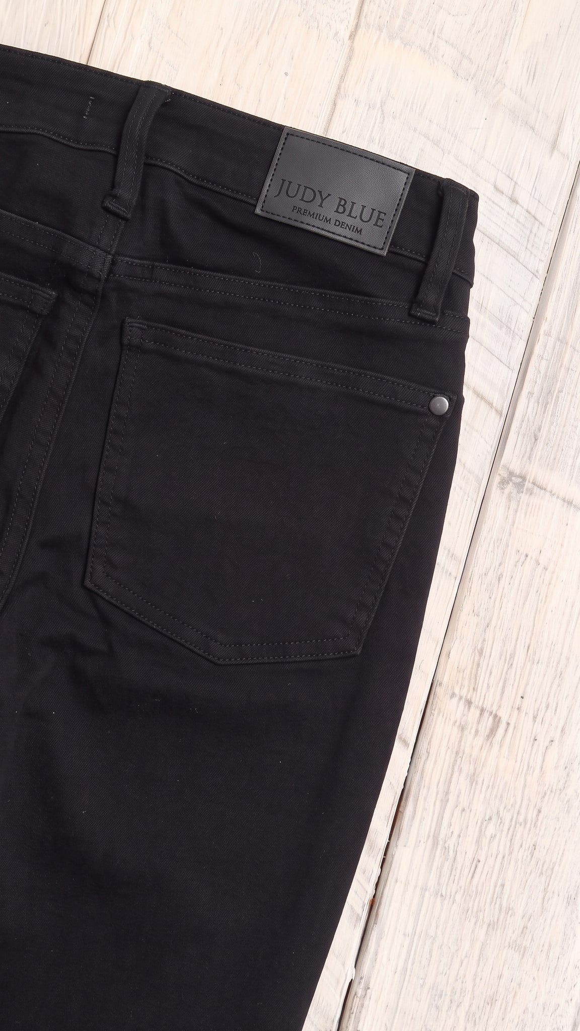 Judy Blue High Waisted Petite Tummy Control Bootcut Jean | Black — Back pocket detail