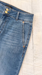 HW Column Trouser Styling | Short Length — Front pocket detail