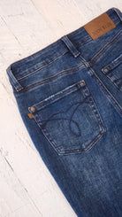 Judy Blue High Waisted Tummy Control Bootcut | Dark Wash — Back pocket detail